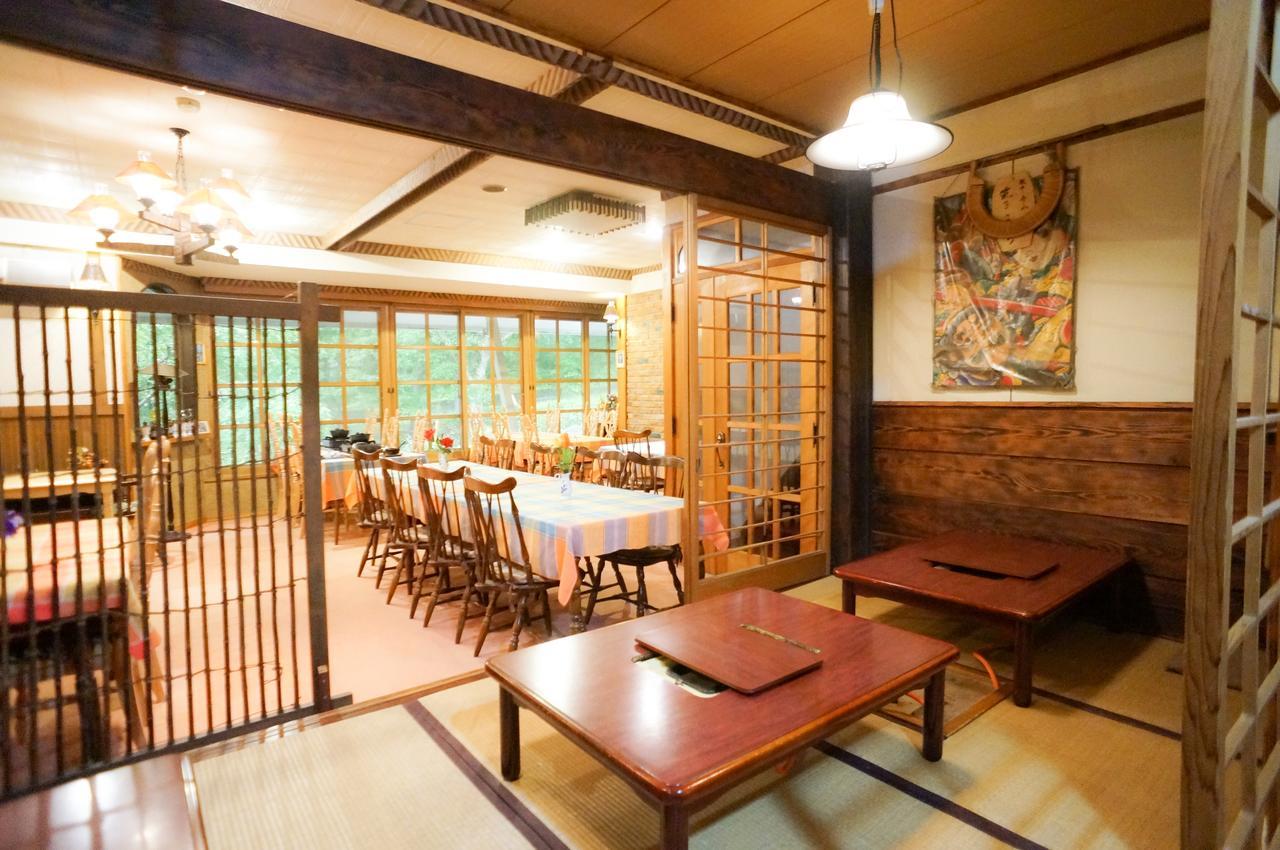 Hakuba Maerchen House Hotel Exterior photo